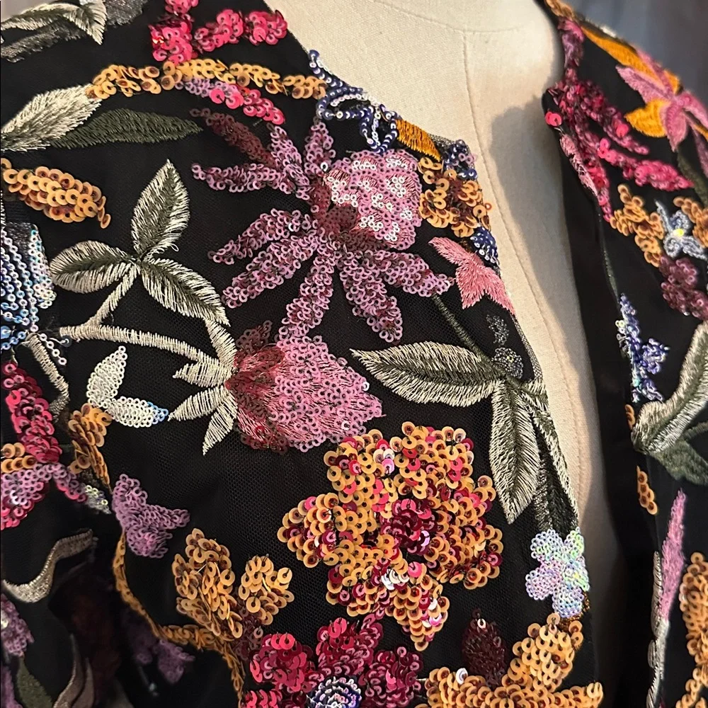 Anthropologie TINY floral slightly cropped sequins lined party Small blazer